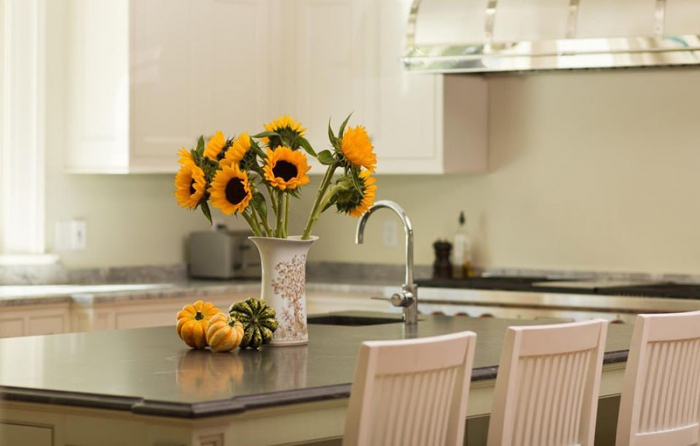 驅(qū)潮防霉，除濕機悄聲造干爽環(huán)境